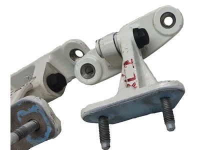2019 Mercedes-Benz GLC43 AMG Door Hinge - 204-730-07-37
