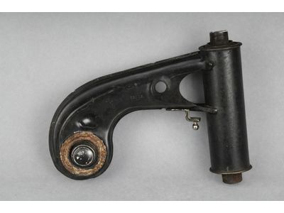 Mercedes-Benz 210-330-51-07