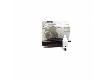2017 Mercedes-Benz S550e Washer Pump - 231-866-00-21