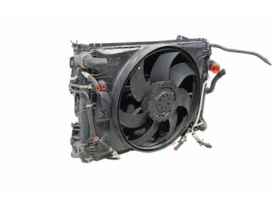 2011 Mercedes-Benz GLK350 Radiator - 204-500-30-03