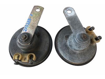 Mercedes-Benz 380SE Horn - 003-542-38-20