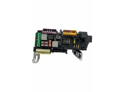2016 Mercedes-Benz E63 AMG S Fuse Box - 212-900-40-22-64