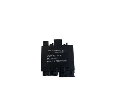 Mercedes-Benz 209-820-25-26