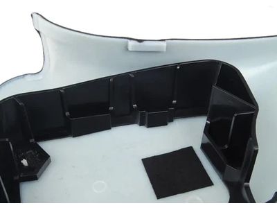 2006 Mercedes-Benz CLS55 AMG Pillar Panels - 219-690-88-25-8L21