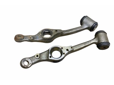 Mercedes-Benz 300CD Control Arm Shaft Kit - 116-330-00-18