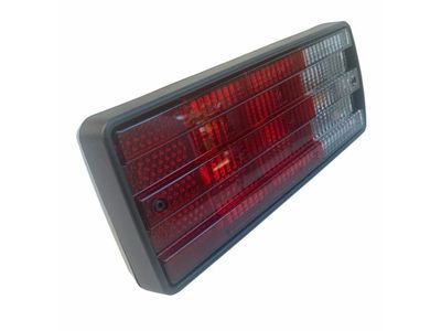 2005 Mercedes-Benz G500 Tail Light - 463-820-15-64