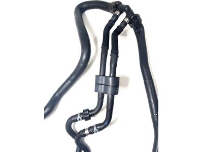 Mercedes-Benz CLS550 A/C Hose - 211-830-21-96