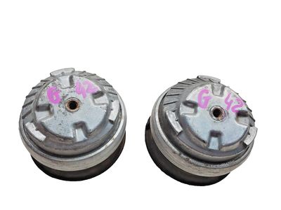 2009 Mercedes-Benz E550 Engine Mount - 220-240-33-17