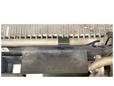 2016 Mercedes-Benz S63 AMG Radiator - 221-500-32-03