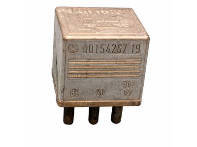 1992 Mercedes-Benz 500SL ABS Relay - 001-542-67-19