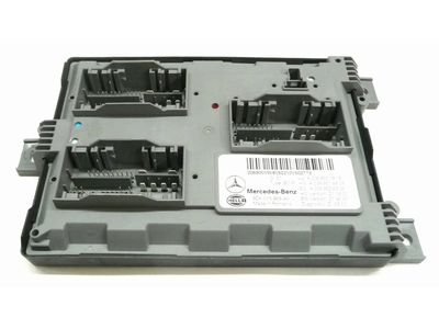 Mercedes-Benz C300 Body Control Module - 206-900-19-18