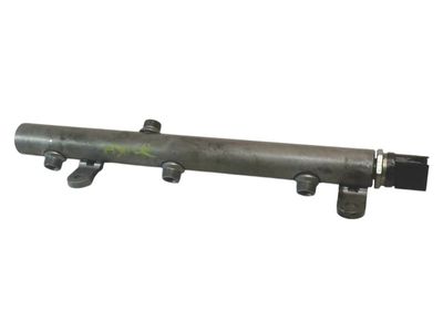2010 Mercedes-Benz R350 Fuel Rail - 642-070-25-95