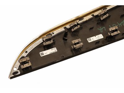 Mercedes-Benz 205-730-09-22 Center Molding