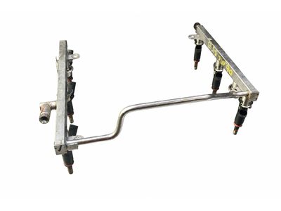 2008 Mercedes-Benz C350 Fuel Rail - 272-070-17-95