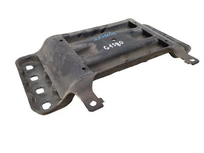 Mercedes-Benz 204-240-12-02 Rear Bracket