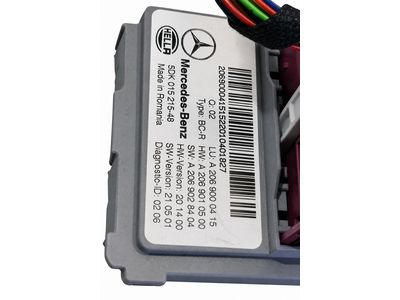 Mercedes-Benz C300 Body Control Module - 206-900-04-15