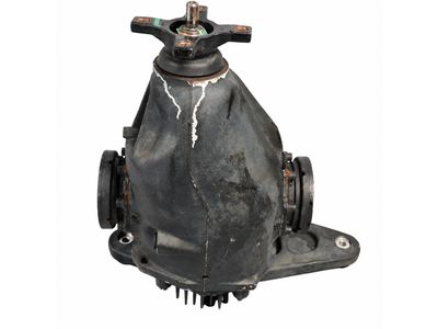 Mercedes-Benz 220-351-03-05 Axle Housing