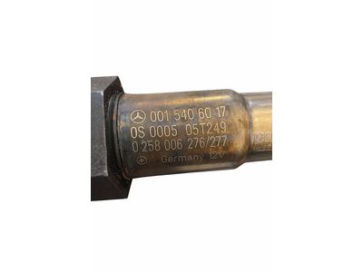 1999 Mercedes-Benz ML430 Oxygen Sensor - 001-540-60-17