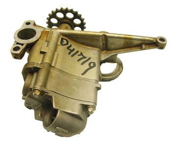 2005 Mercedes-Benz SL500 Oil Pump - 113-180-09-01
