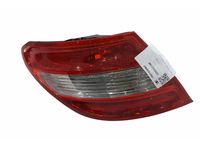 Mercedes-Benz 204-906-83-02-64 Tail Lamp Assembly Mercedes-Benz 204-906-83-02-64 Tail Lamp Assembly