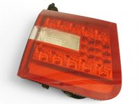 Mercedes-Benz 207-820-03-64-64 Tail Lamp Mercedes-Benz 207-820-03-64-64 Tail Lamp